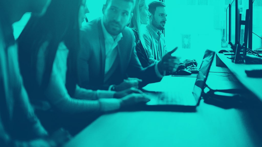 How to use customer service?